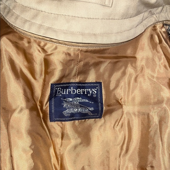 Burberry Tan Trench Coat for Men - Picture 5 of 9